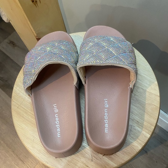 Rhinestone platform slides - Picture 2 of 4